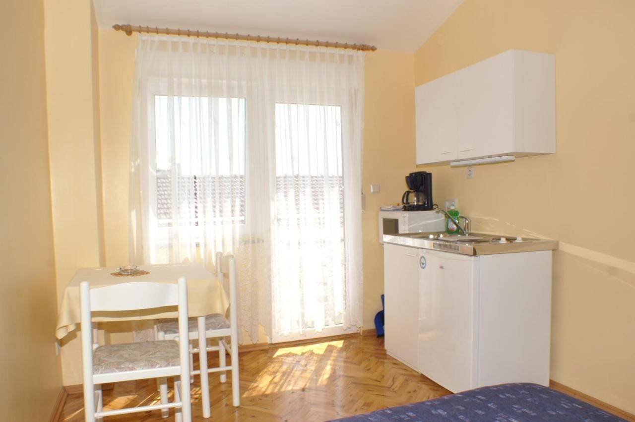 Apartments With A Parking Space Vodice - 4172 Extérieur photo